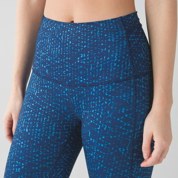 Lululemon Pure Practice 7/8 Leggings - Picture 5 of 12